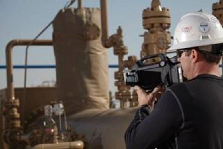 FLIR GFx320, la termocamera per la rilevazione ottica di gas a sicurezza intrinseca per l'oil&gas