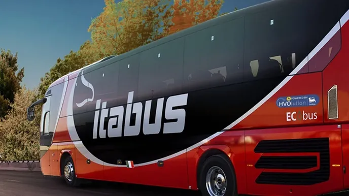 Itabus viaggia con il biocarburante al 100% da materie prime rinnovabili di Enilive